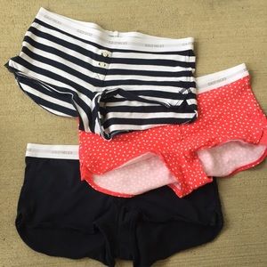 Hollister Gilly Hicks Pajama Shorties